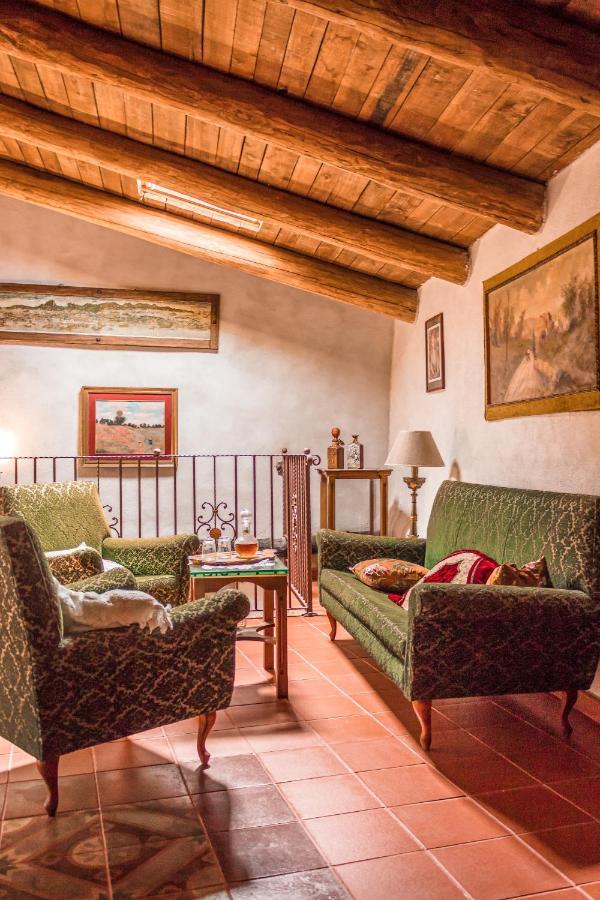 לינה וארוחת בוקר Casal Sottano Palazzo Pascale מראה חיצוני תמונה